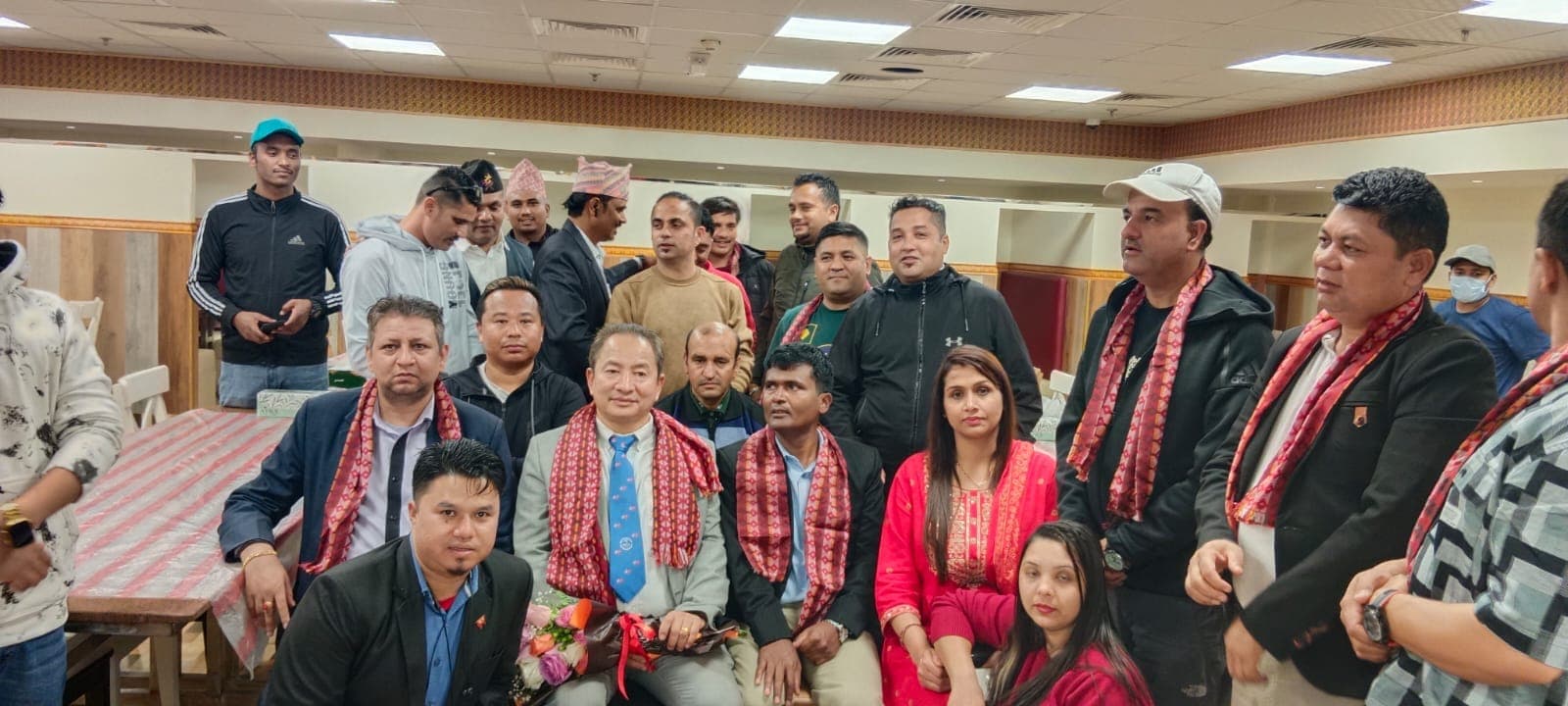 स्याङ्जा सहयोग समाज कतारले गर्यो एन आर एन ए उपाध्यक्ष थर्क सेनसँग भेटघाट