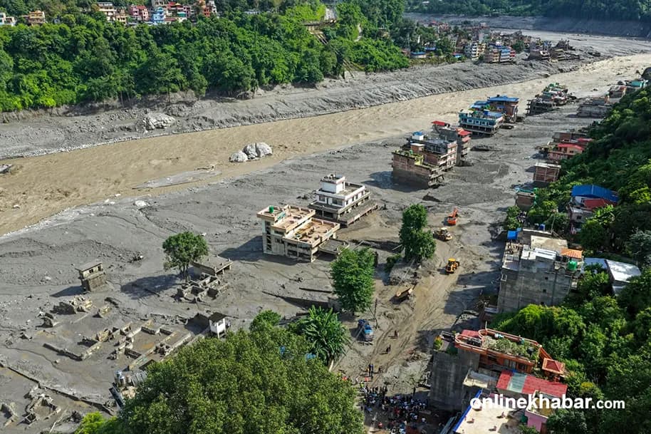भोटेकोशी क्षेत्रमा बाढीको खतरा कायमै, सुरक्षित स्थानमा रहन आग्रह