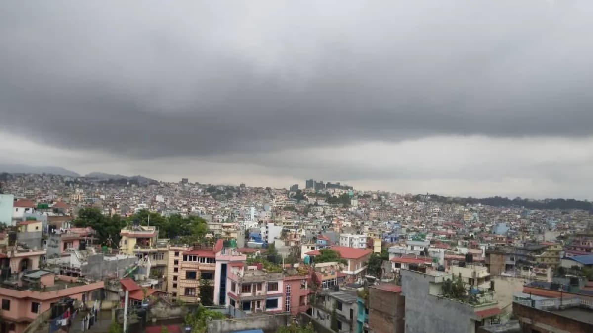 कर्णाली र सुदूरपश्चिमका पहाडी क्षेत्रमा आइतबार अति भारी वर्षाको सम्भावना